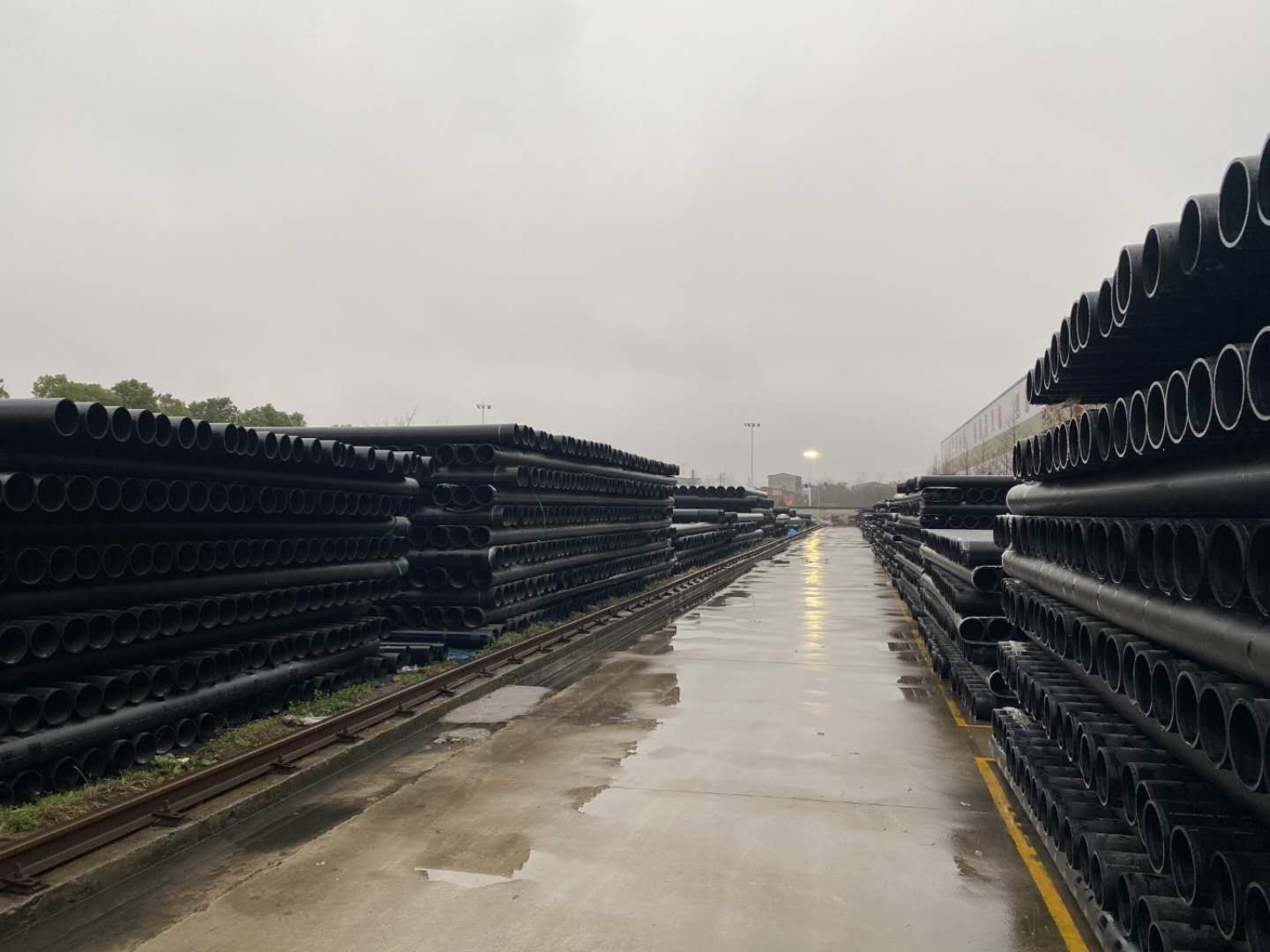 钢丝网骨架塑料复合管厂家价格比较如何